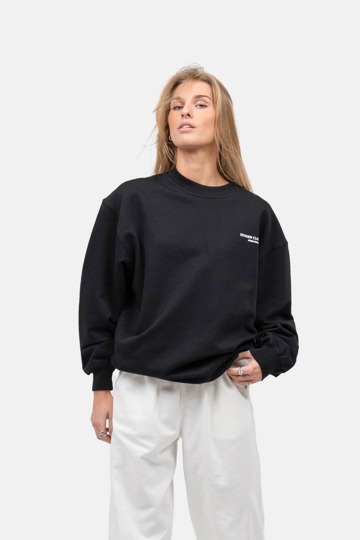 UNMARKED Sweatshirt Sort | Skagen-clothing.dk